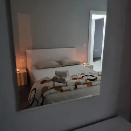 Mine Peza Lux